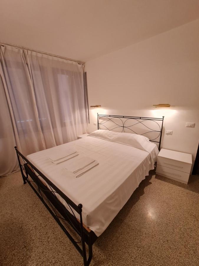 San Marco Romantic Rooms Venesia Bagian luar foto